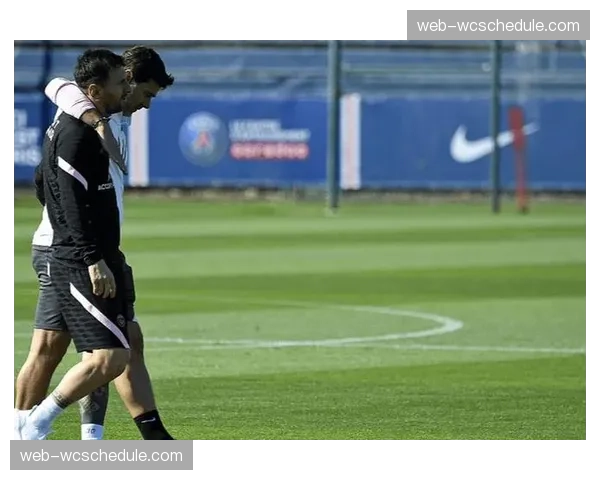 保级关键六分战:克莱蒙主场迎战洛里昂 保级关键六分战:克莱蒙主场迎战洛里昂