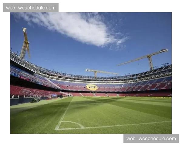 诺坎普球场改造进展:第三层看台部分区域已重新开放 诺坎普球场改造进展:第三层看台部分区域已重新开放