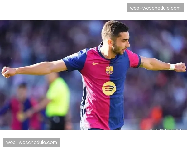 费兰·托雷斯梅开二度，巴萨锋线火力全开